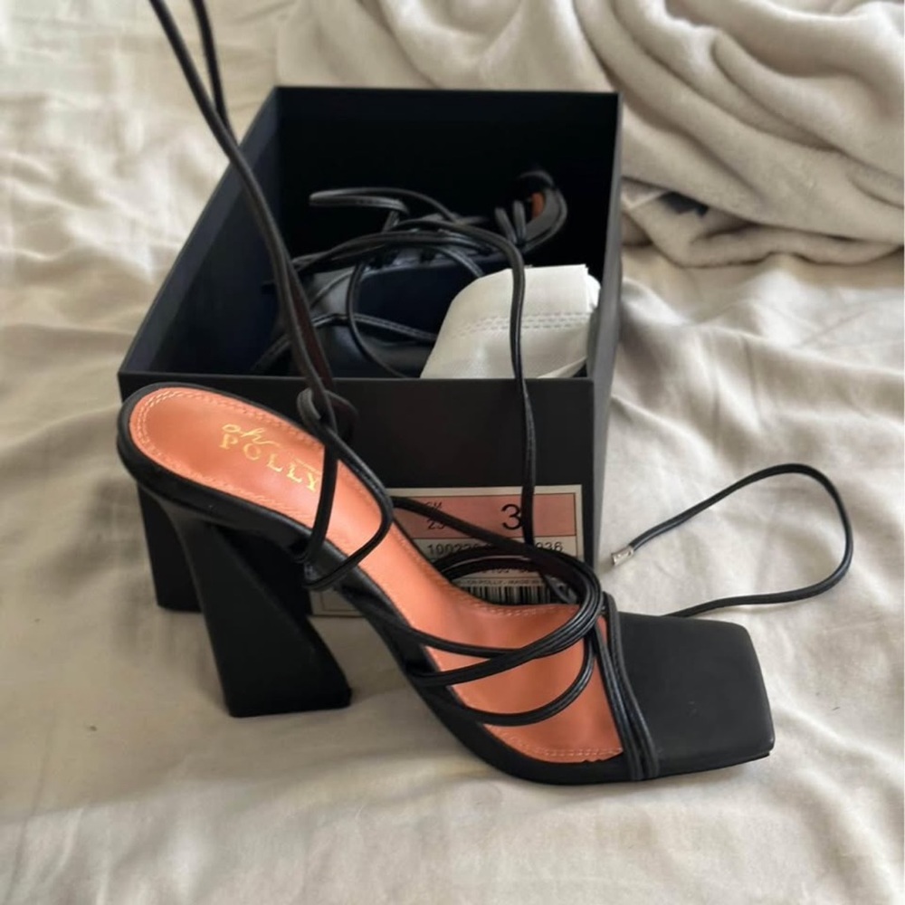 Oh Polly Black Strappy Heels